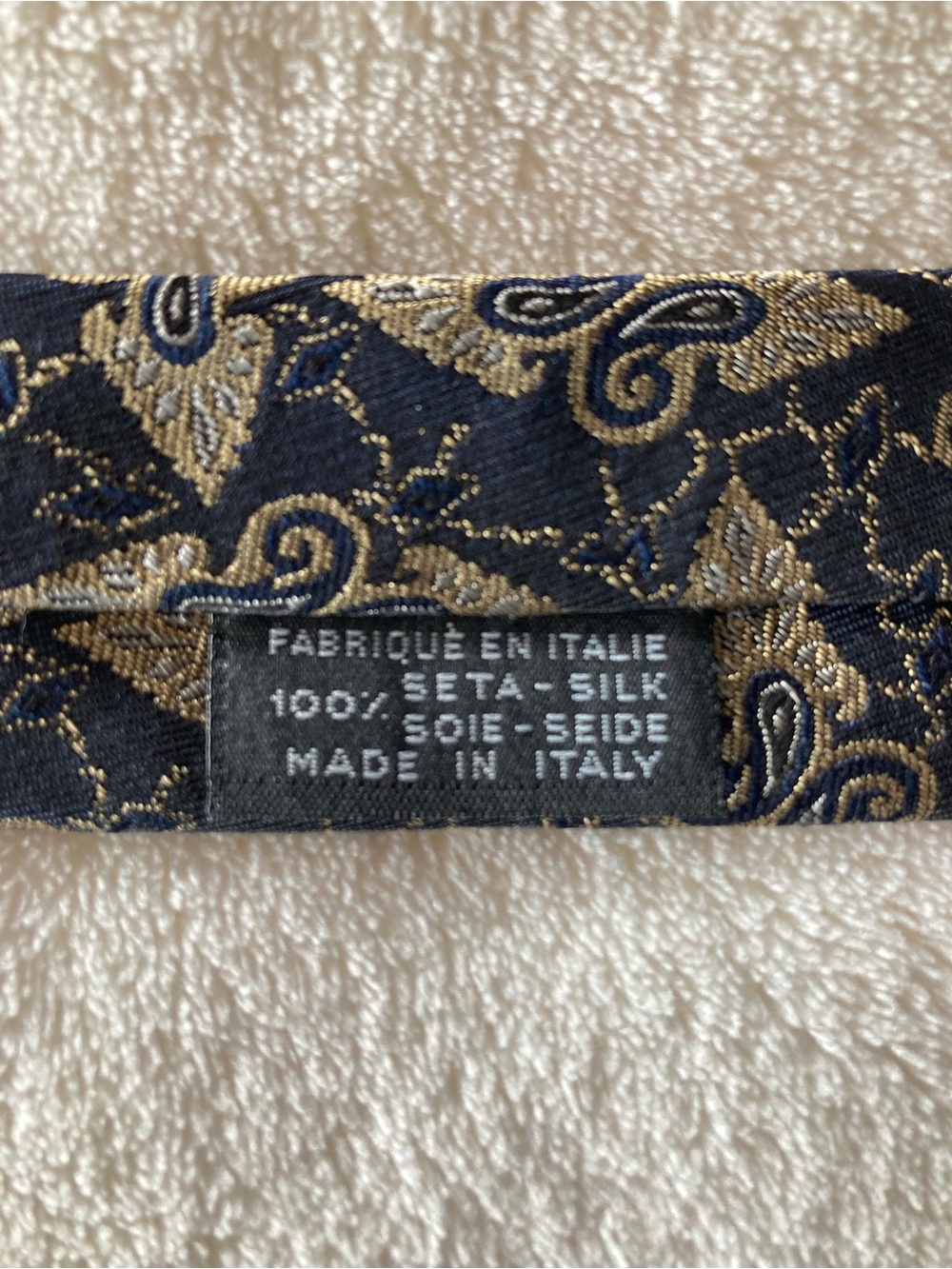 Navy And Gold Paisley CHANEL 100% Silk Brocade NeckTie. Made In Italy. Luxury. - Picture 4 of 7